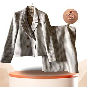 Liz Claiborne Suit